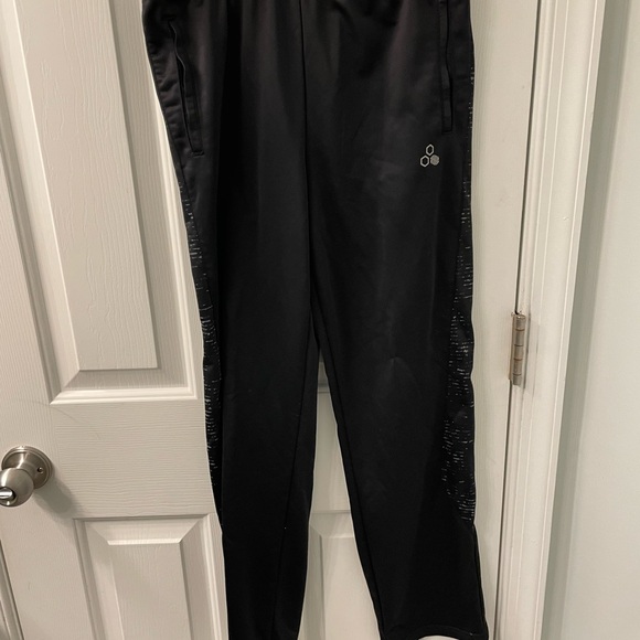 Tek Gear boys cotton, cargo, sweatpants, and polyester sweatpants 14/16 - Picture 5 of 8